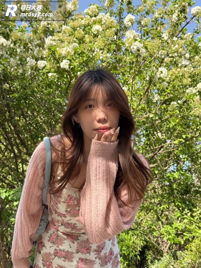 绿帽网友曝光广东骚货相关图片2